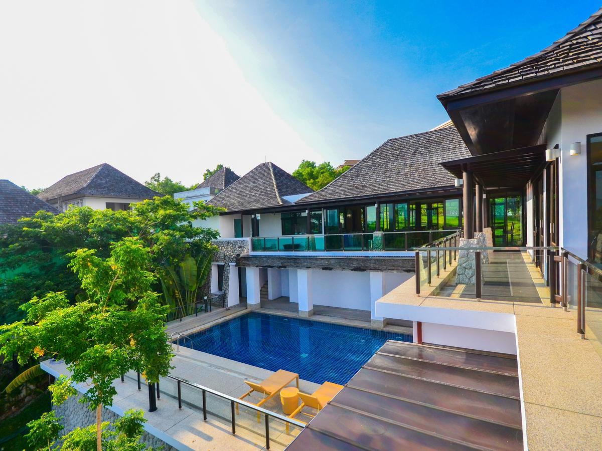Phumundra Resort Пхукет Экстерьер фото